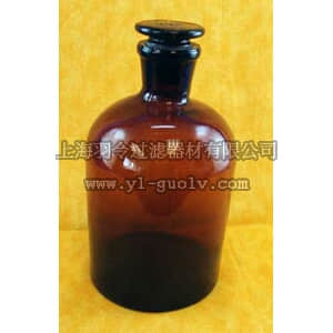 thermo fisher,赛默飞世尔,T_70122-308622,Wheaton 带罩塞的棕色玻璃试剂瓶 8 oz.（250mL） BOTTLE NM AMBER 250ML 10/CS