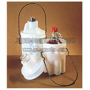thermo fisher,赛默飞世尔,6501-2500,安全试剂瓶搬运篮，低密度聚乙烯；聚碳酸酯盖；环氧树脂涂层手柄，2.5L容量 BTL CARRIER SAFETY LDPE;2.5L
